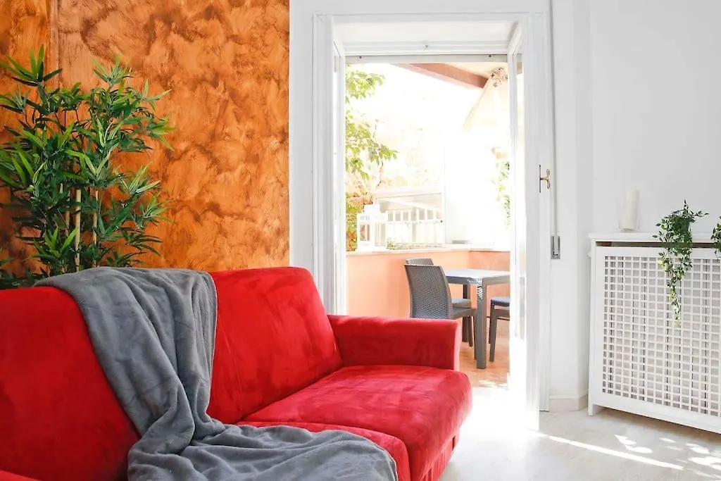 רומא Charming Patio Apartment Trastevere -Topcollection