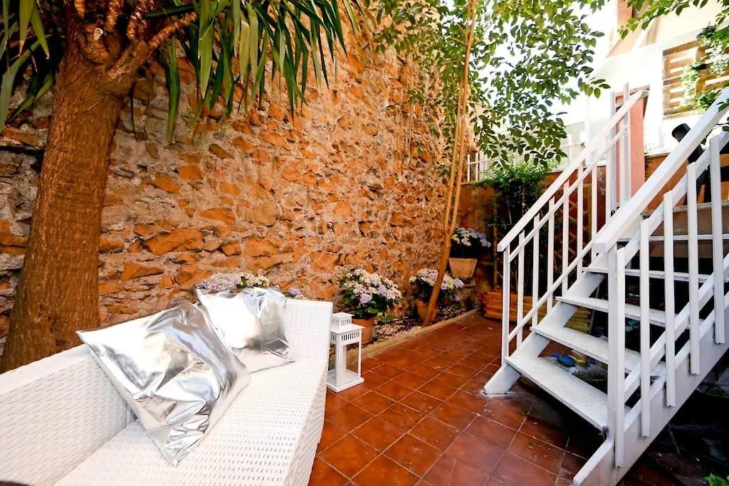 Charming Patio Apartment Trastevere -Topcollection Rome