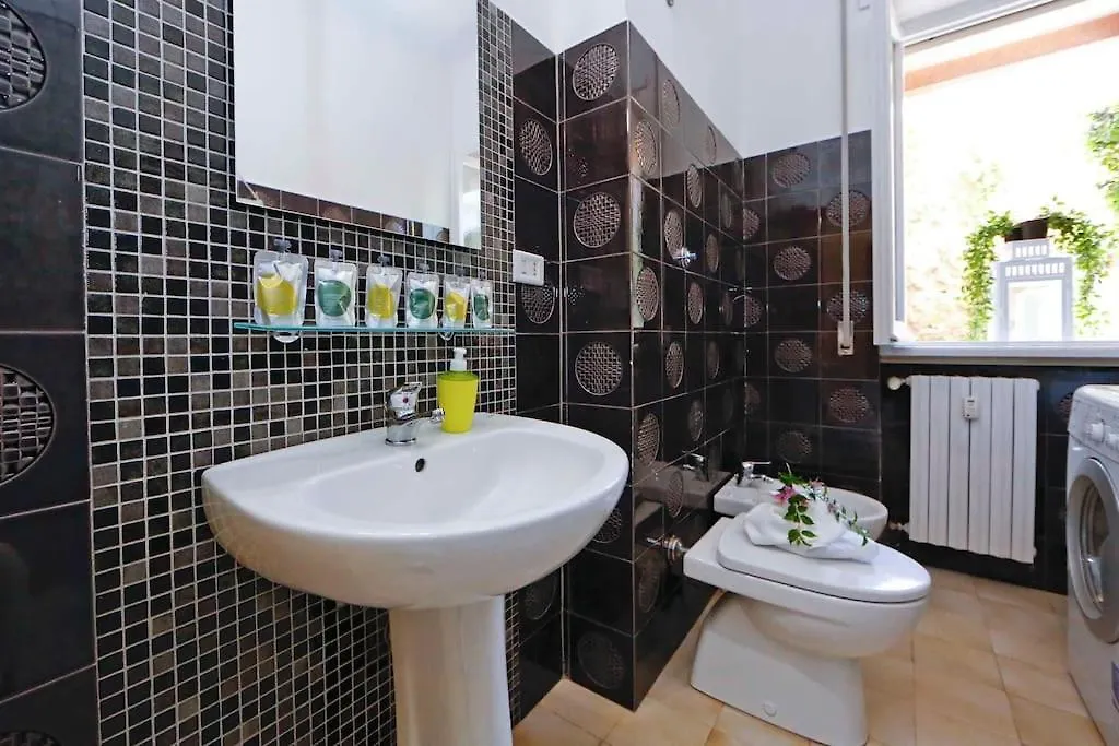 Charming Patio Apartment Trastevere -Topcollection Rome Italy